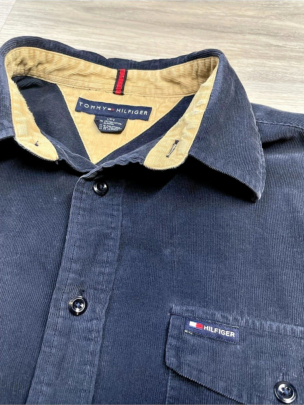 Tommy Hilfiger Vintage Corduroy Long Sleeve Button-Down Shirt Men's Black Large - Picture 2 of 5